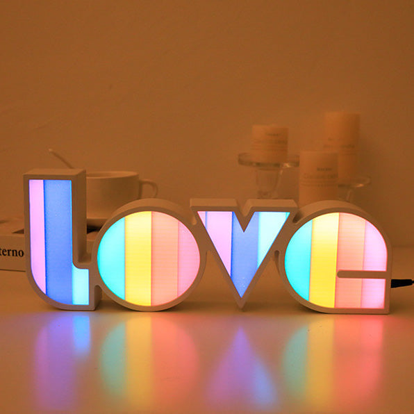 Moderne Art Deco waterdichte PS LOVE letters LED tafel lamp voor de slaapkamer