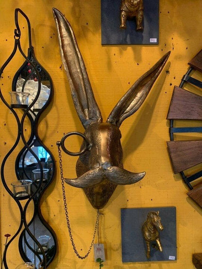 Unieke wanddecoratie van een dierenhoofd voor thuis