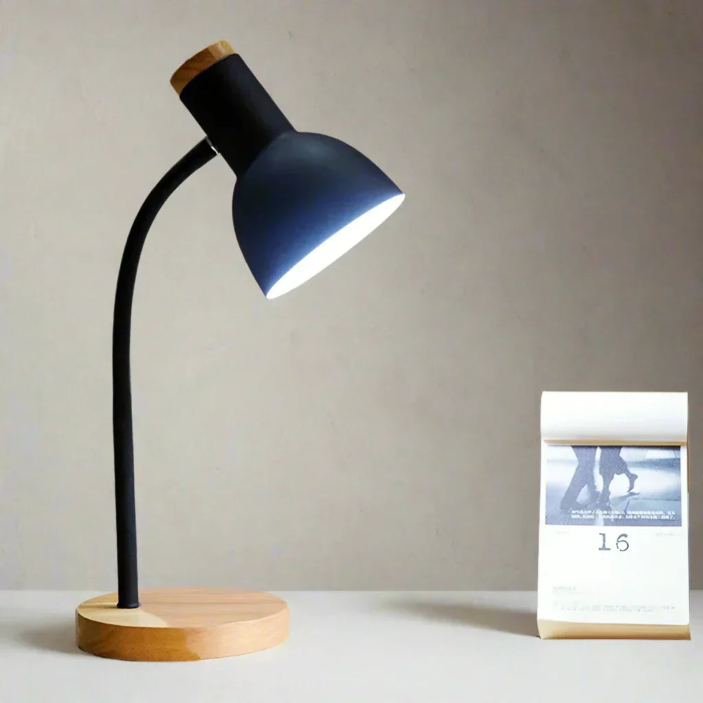 Herfst en Winter Verlichting | Noord-Europese Creatieve Houten Kunst IJzeren LED Bureau Lamp - Moxie