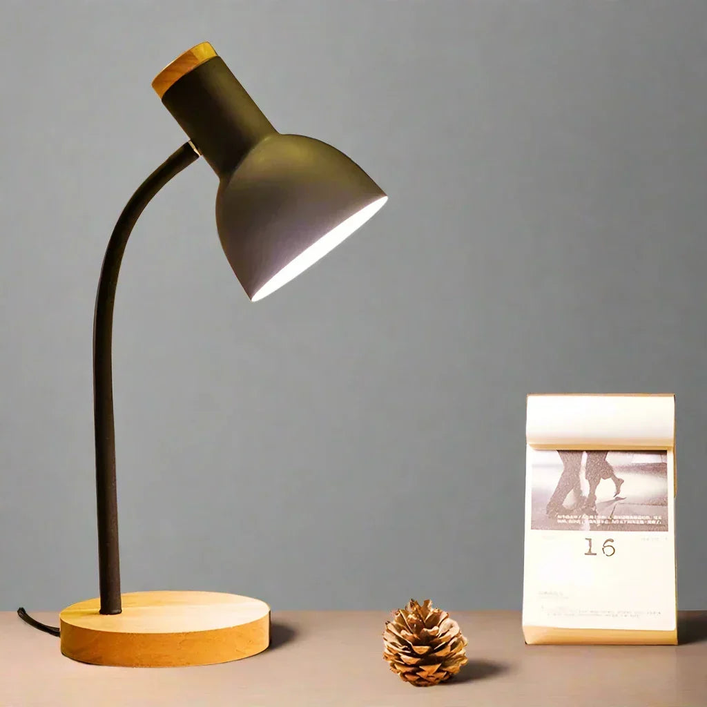 Herfst en Winter Verlichting | Noord-Europese Creatieve Houten Kunst IJzeren LED Bureau Lamp - Moxie